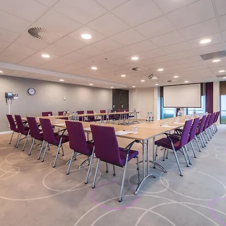 Leonardo Rembrandtpark Hotel 4*