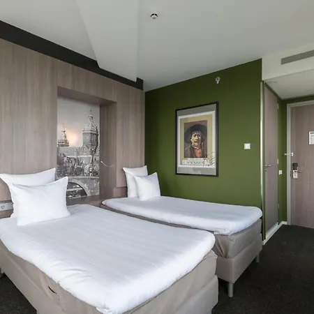 Leonardo Rembrandtpark Amsterdam