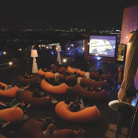 Leonardo Rembrandtpark Hotel 4*