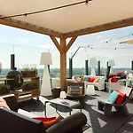 Отель Leonardo Rembrandtpark Амстердам