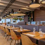 Leonardo Rembrandtpark Отель 4*