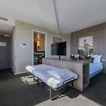 מלון Leonardo Rembrandtpark 4*