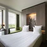 Hotel Leonardo Rembrandtpark 4*
