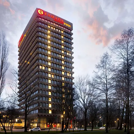 호텔 Leonardo Rembrandtpark 4*