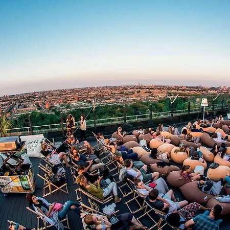 Leonardo Rembrandtpark אמסטרדם