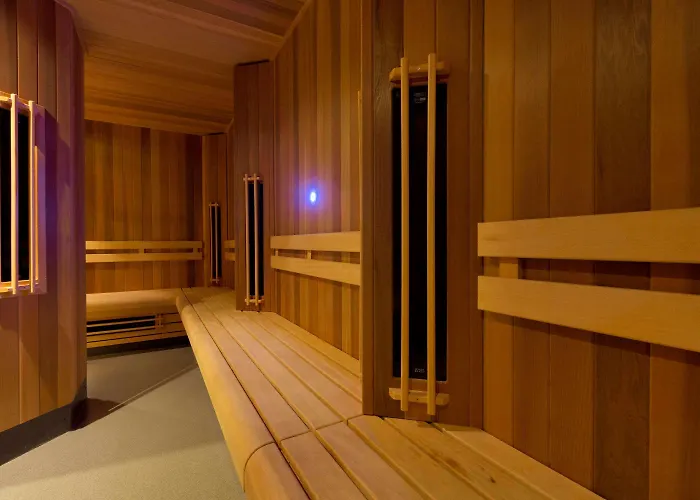 Leonardo Rembrandtpark Otel