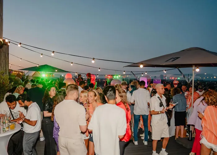 Leonardo Rembrandtpark Hotel 4*