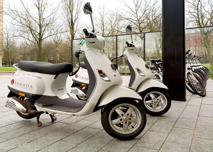 מלון Leonardo Rembrandtpark