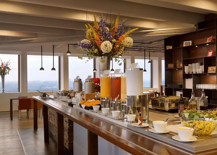 מלון Leonardo Rembrandtpark 4*